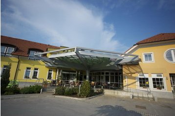 Slovinsko Hotel Loče pri Poljčanah, Exteriér